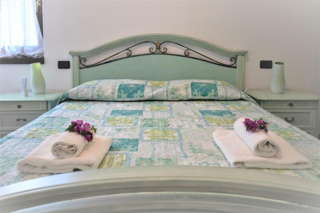 B&B Villa Apuana Marina Di Carrara Eksteriør bilde
